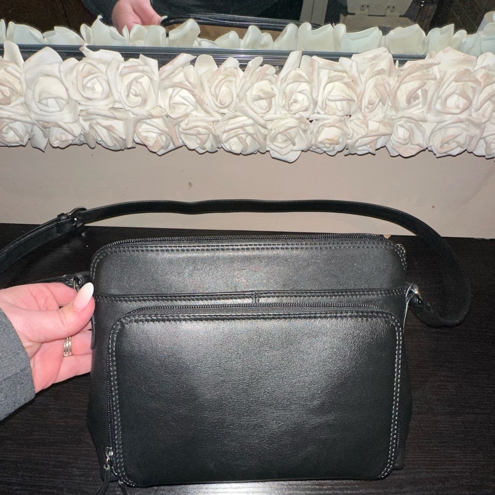 Black Leather Shoulder Bag with Minimalist Design